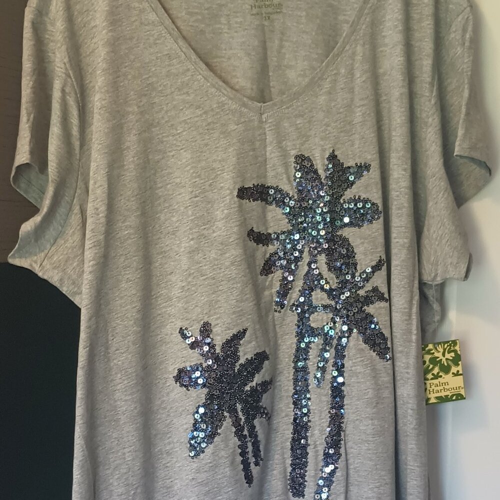 NWT 3x Women's Summer Top with Palm Tree Detail